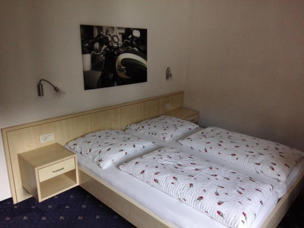 Pension Sonnalp San Giacomo  Buitenkant foto